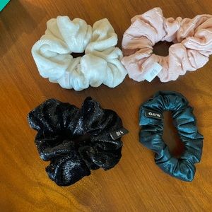 Dew by Kaitlyn Bristowe scrunchie bundle